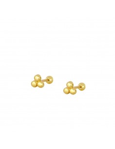 Piercing en forma de tres bolitas lisas. Piercing de plata con baño de oro de marca Nube Jewels.