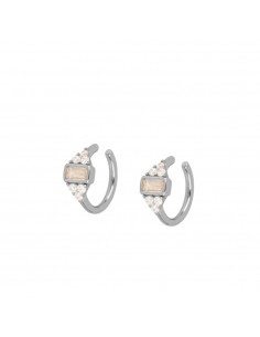 Manguito de la oreja con circonita baguette y tres redondas. Ear cuff con circonitas naranja de plata.