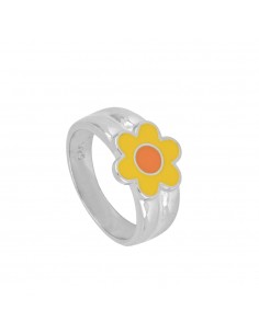 Anillo muy ancho con flor de esmalte amarillo y naranja. Anillo de plata de marca Nube Jewels.