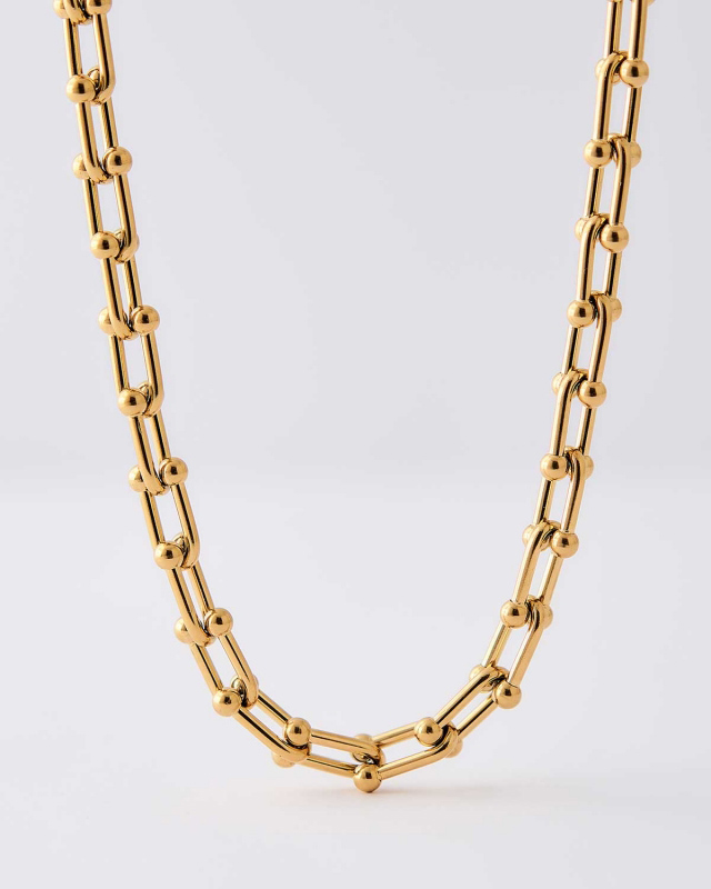 Gold necklace with crystals